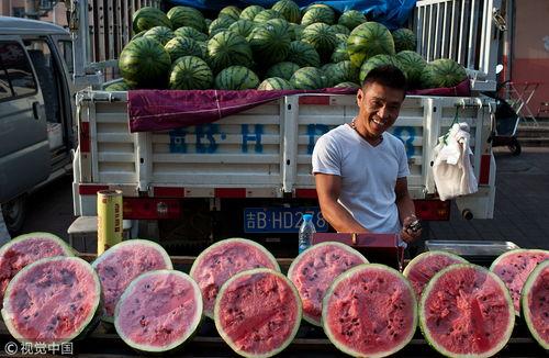 衡阳烧烤吃瓜群众事件