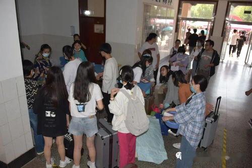 莱阳卫校吃瓜事件视频,校园风波背后的真相揭秘